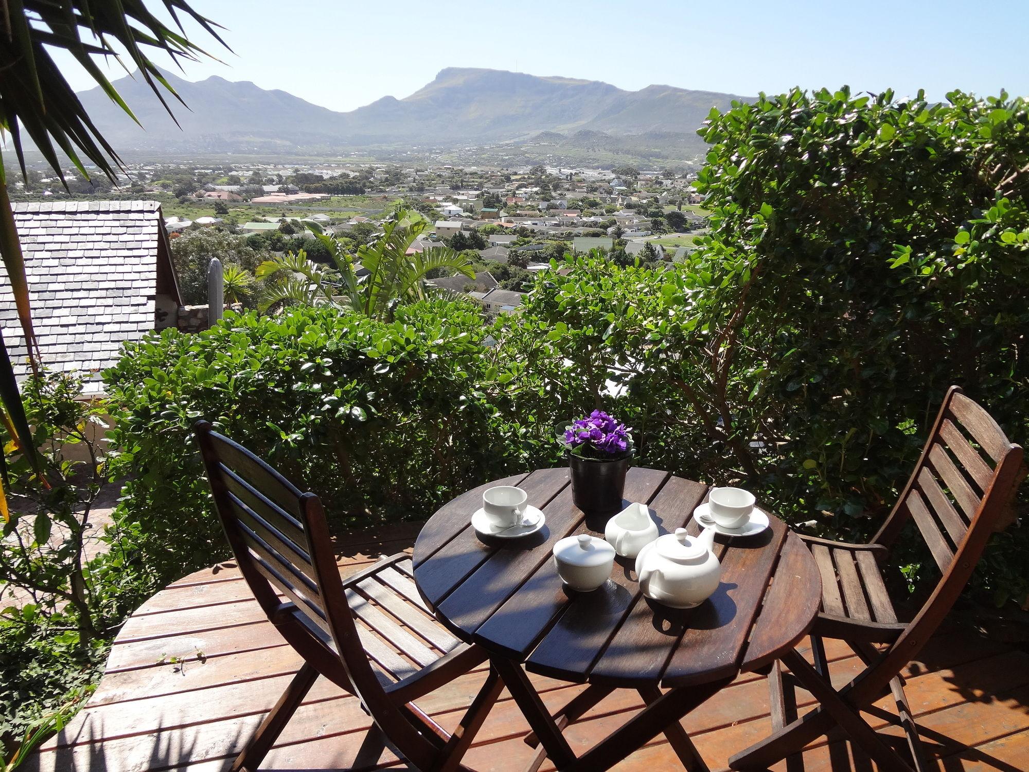 African Violet Guest Suites Noordhoek Luaran gambar